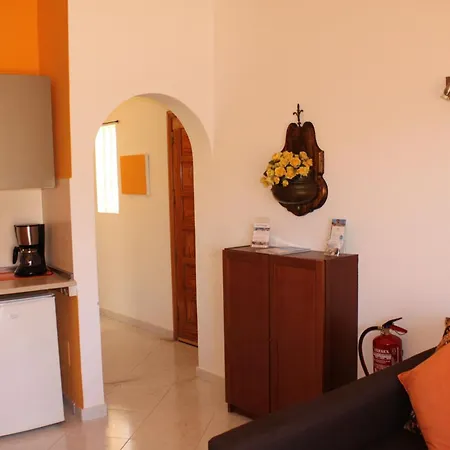 Apartman Liebevoll Eingerichtetes Calima Amarilo La Pared